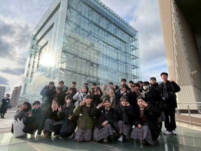 B824C6A5-CA65-4B74-BC10-F0DBB1B30844