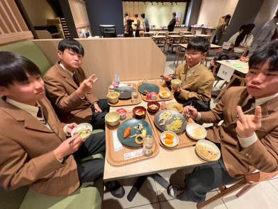 1AD74830-2021-4734-8ED9-BB2D2B9E72E2