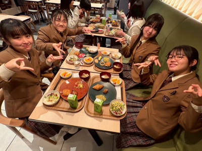 AEA5BC05-8B81-45F8-8DA8-7FD6052E0152